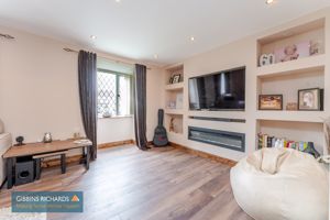 Sitting Room- click for photo gallery